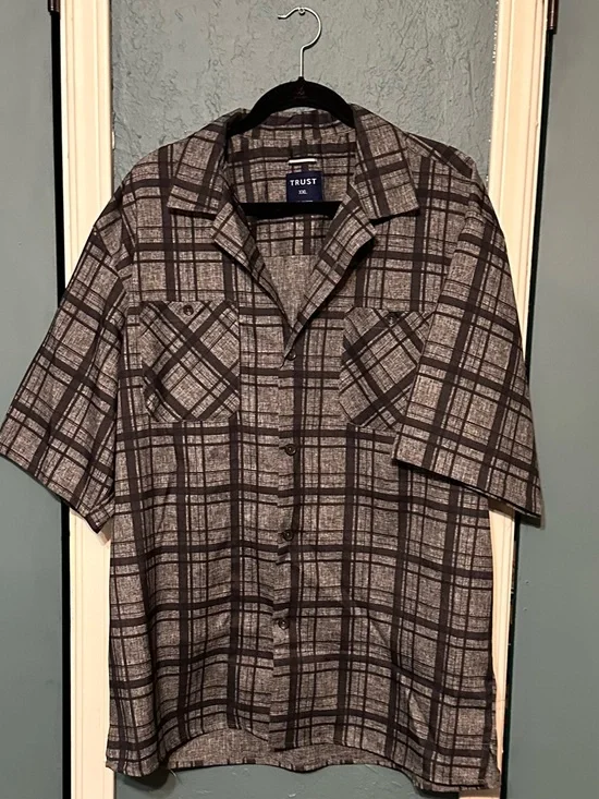 TRUST Men's Gray Plaid Button-Up Shirt - XXL